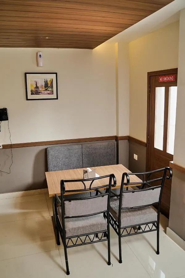 Hotel Gino Tourist Home Kochi